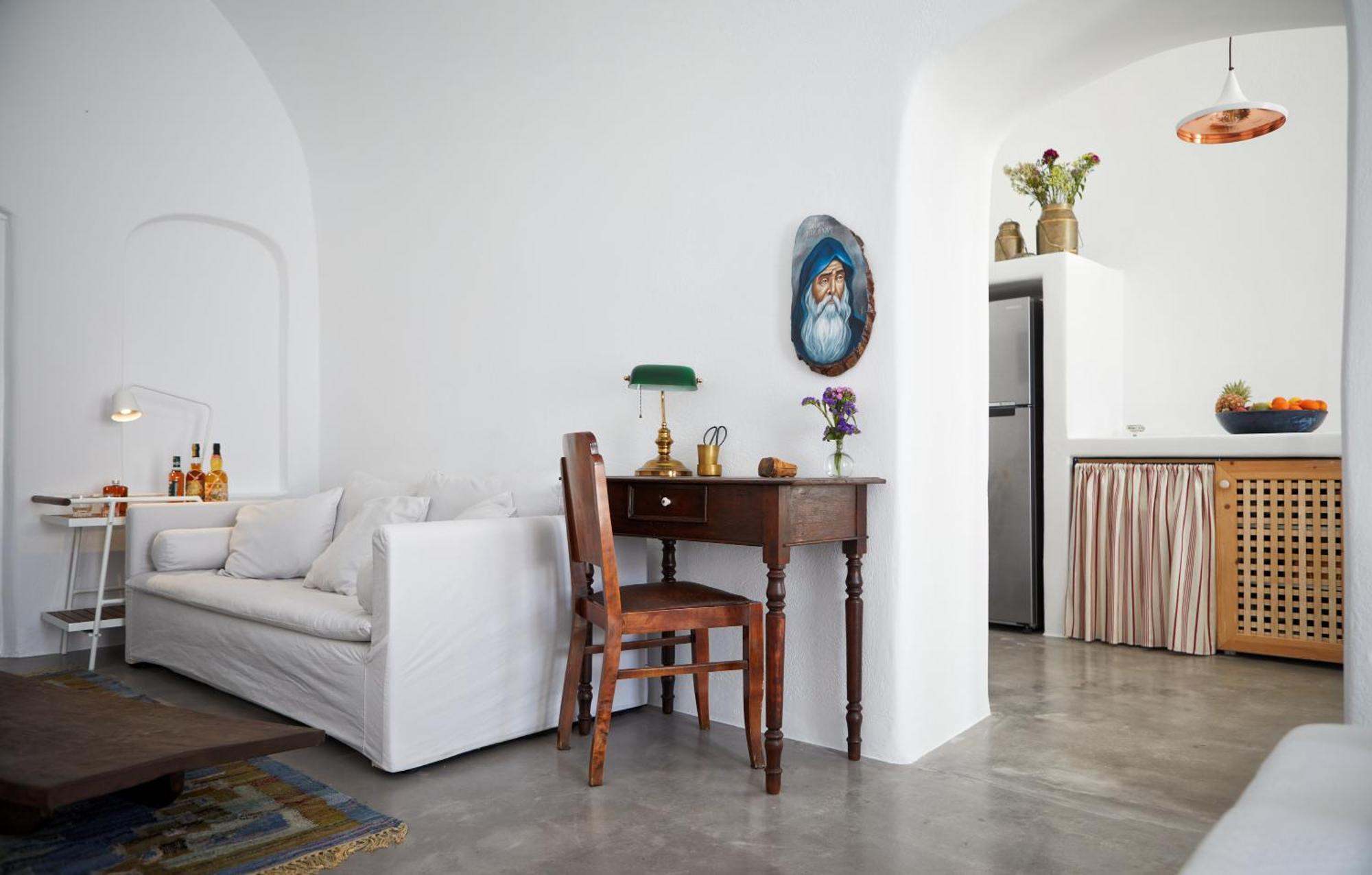 Castellana Cycladic House Pyrgos Kallistis