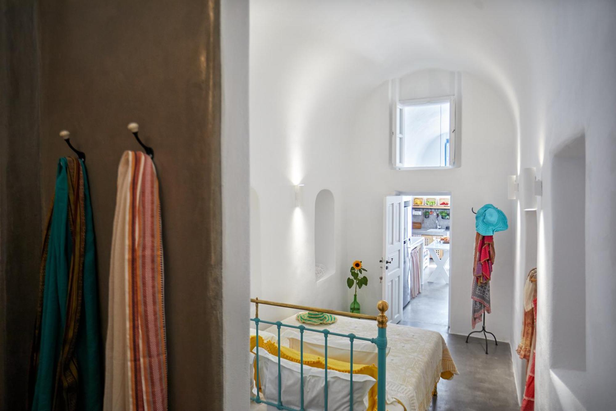 Castellana Cycladic House * Pyrgos Kallistis